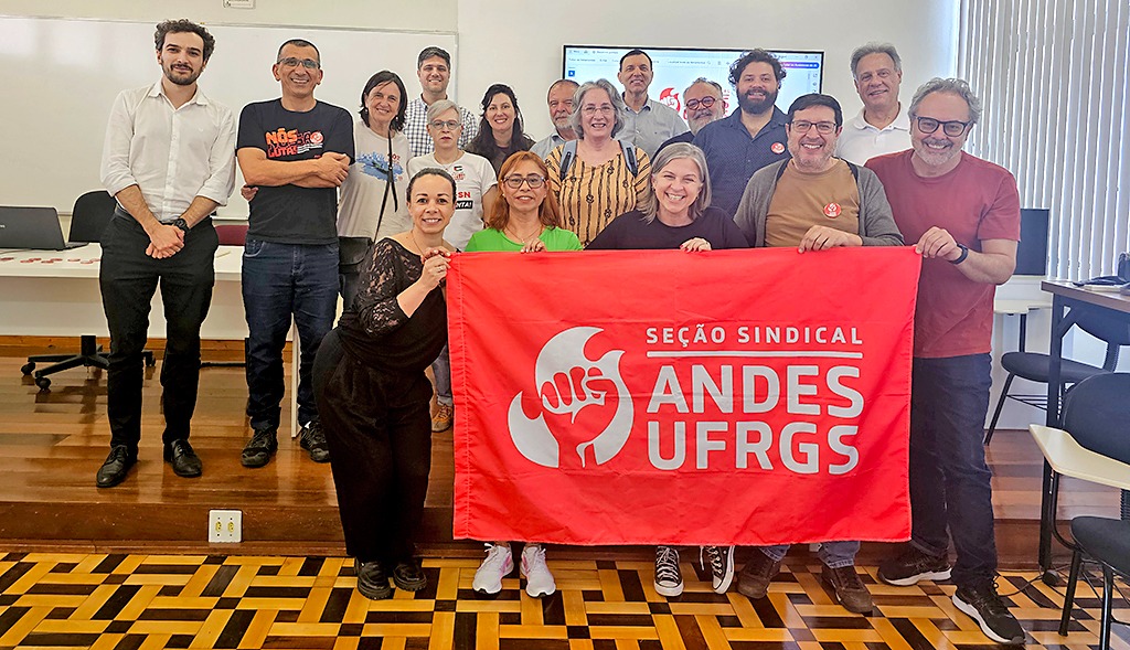 Escritório prestigia posse da nova diretoria do ANDES/UFRGS